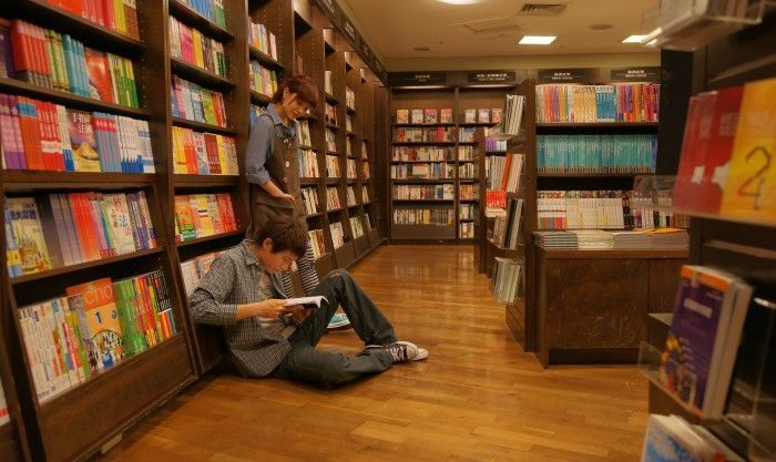 业内 | 书店不打烊 要钱还是要情怀